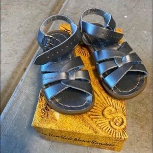 Saltwater Sandals Toddler Size 9